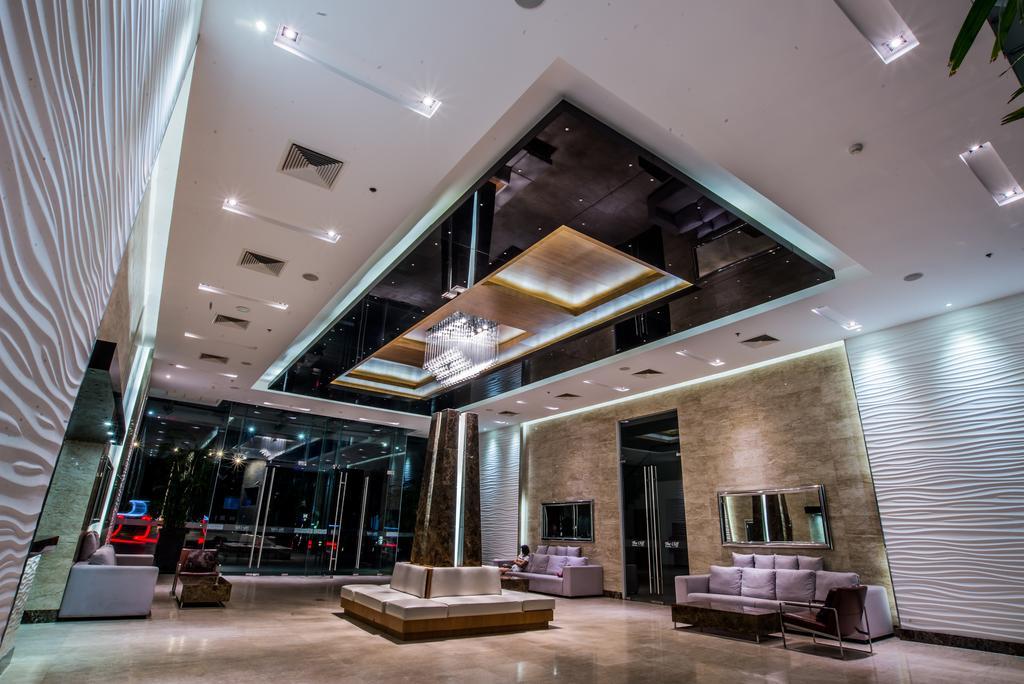 The Cliff Residence Condo Pattaya Exterior photo
